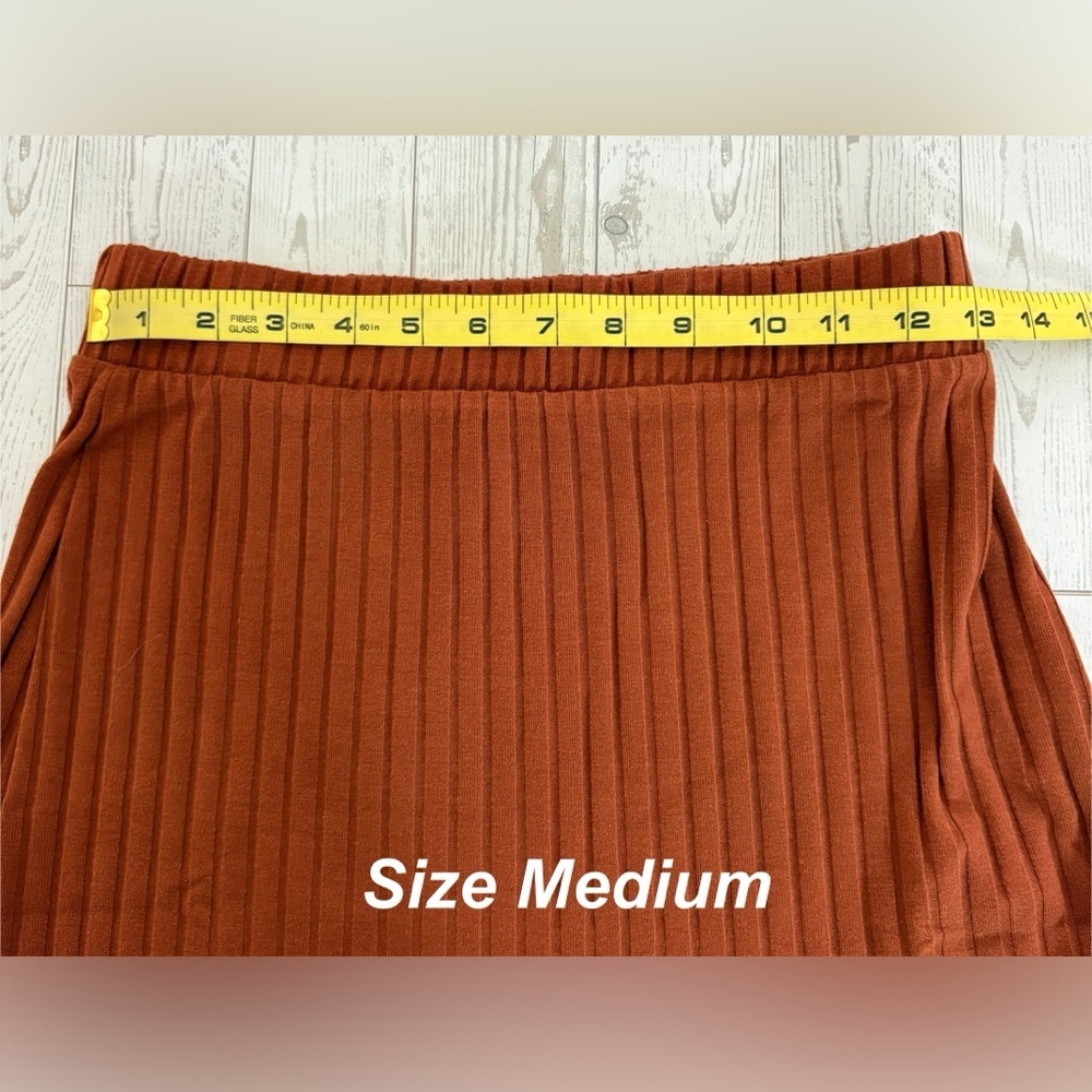 Lost + Wander Ribbed Mini Skirt - Picture 10 of 13